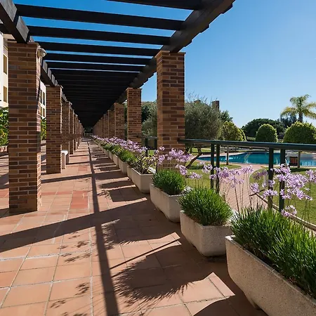 Akisol Vilamoura Olive * Quarteira